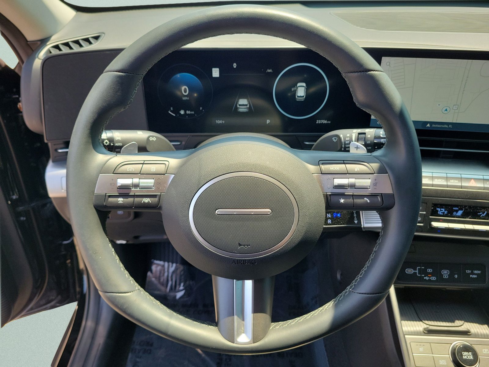 2025 Hyundai Kona SEL Convenience - Photo 27