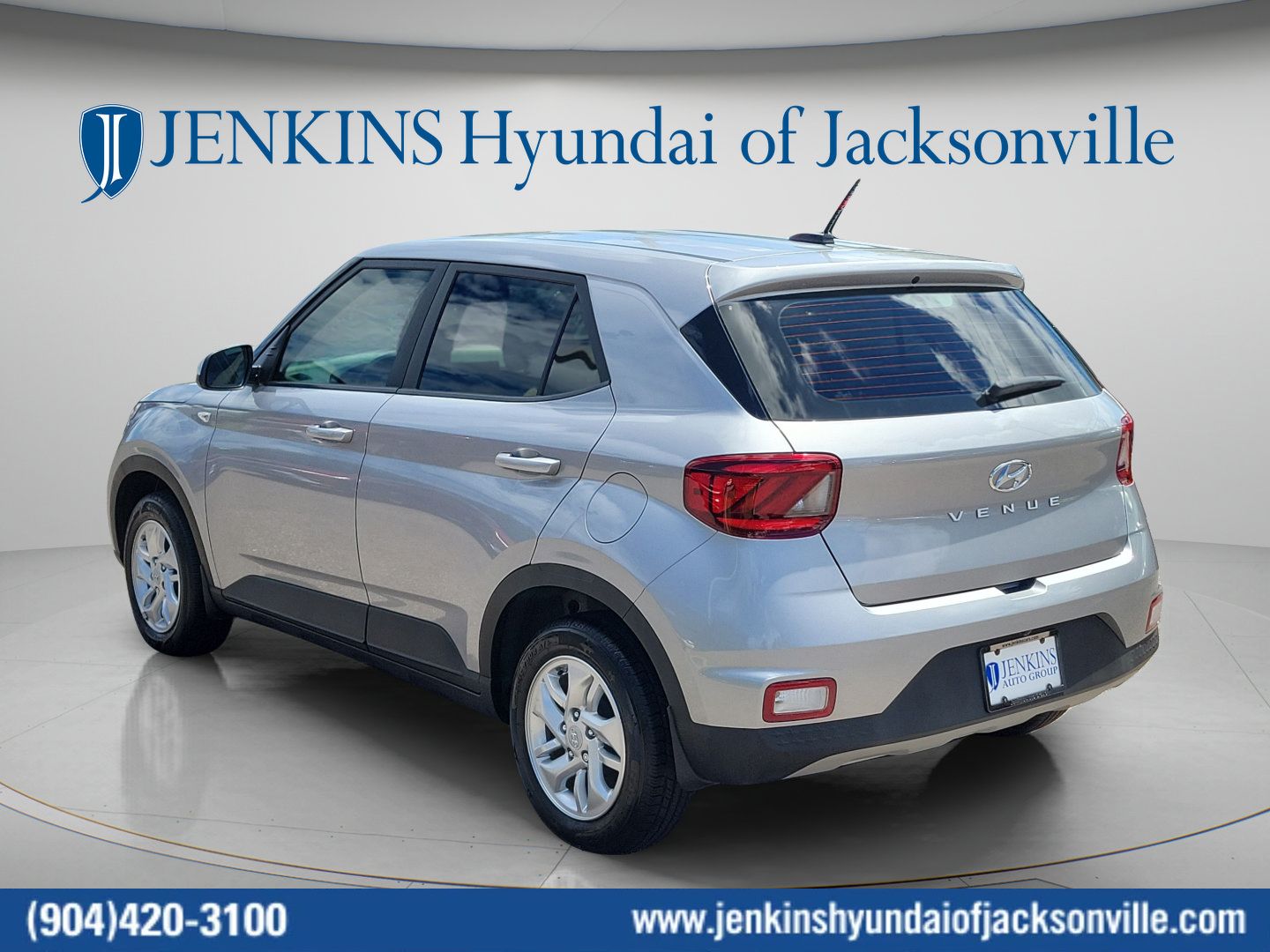 2025 Hyundai Venue SE - Photo 8