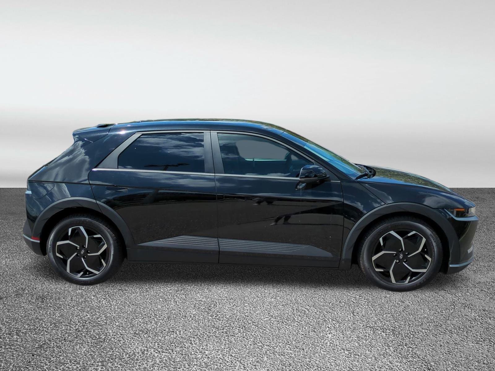 Used 2023 Hyundai IONIQ 5 SE with VIN KM8KM4AEXPU128212 for sale in Jacksonville, FL