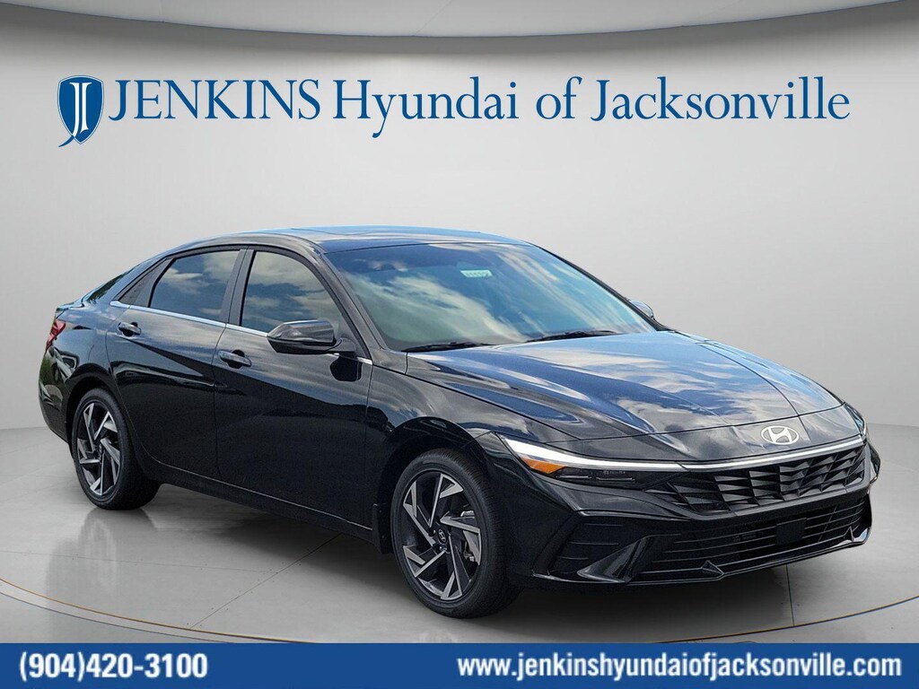New 2026 Hyundai Elantra Limited Sedan