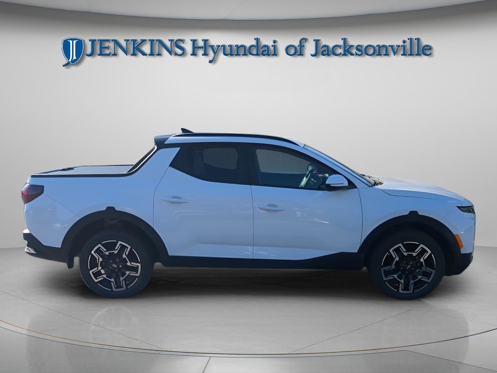 Certified 2025 Hyundai Santa Cruz Limited Truck