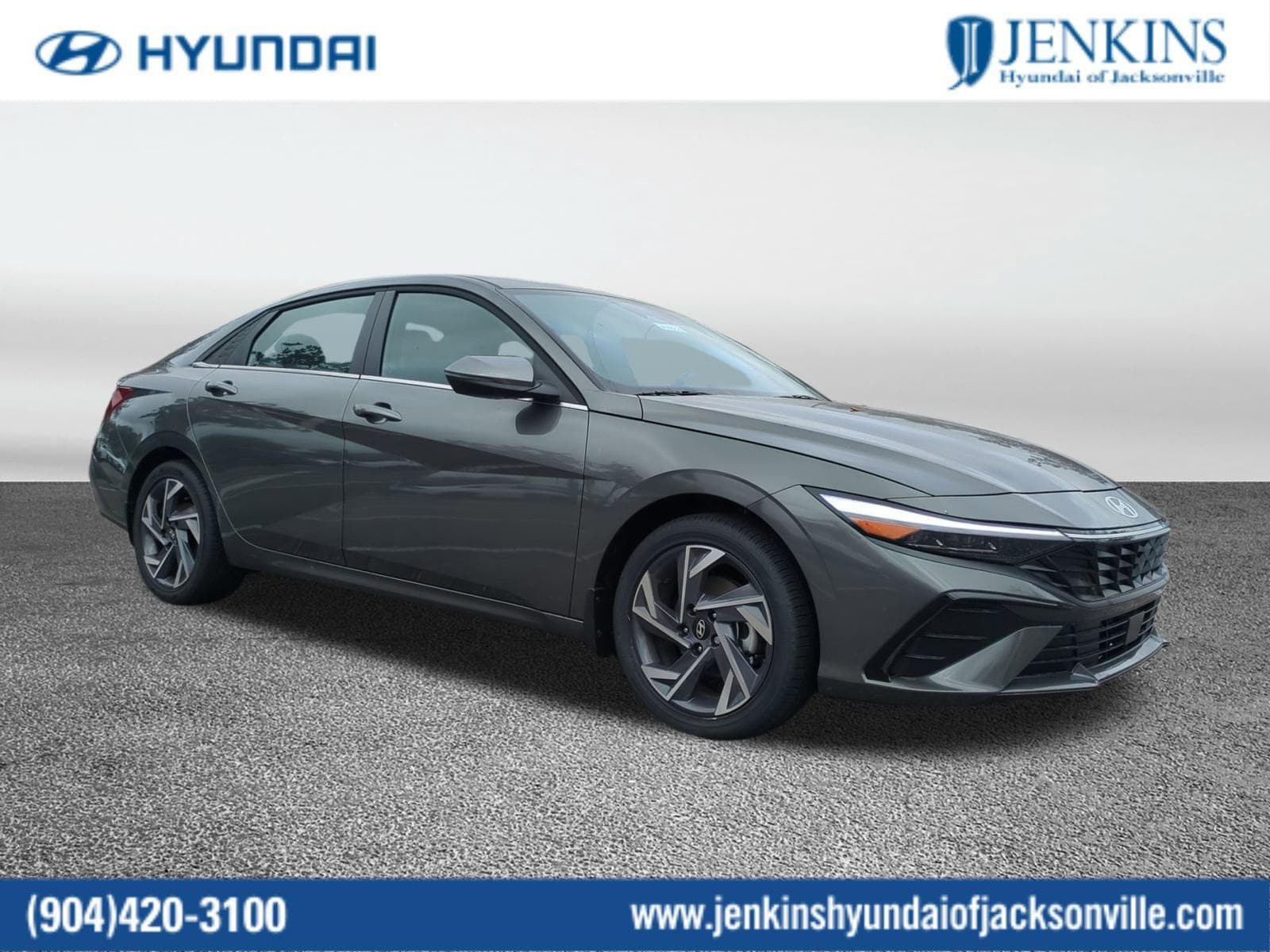 2025 Hyundai Elantra Limited's photo