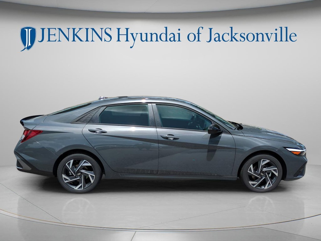 New 2025 Hyundai Elantra SEL Sport Sedan