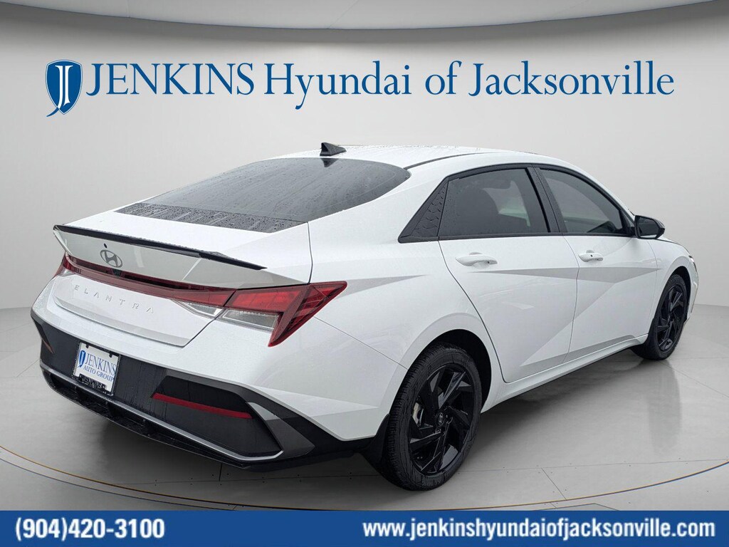 New 2026 Hyundai Elantra SEL Sport Sedan
