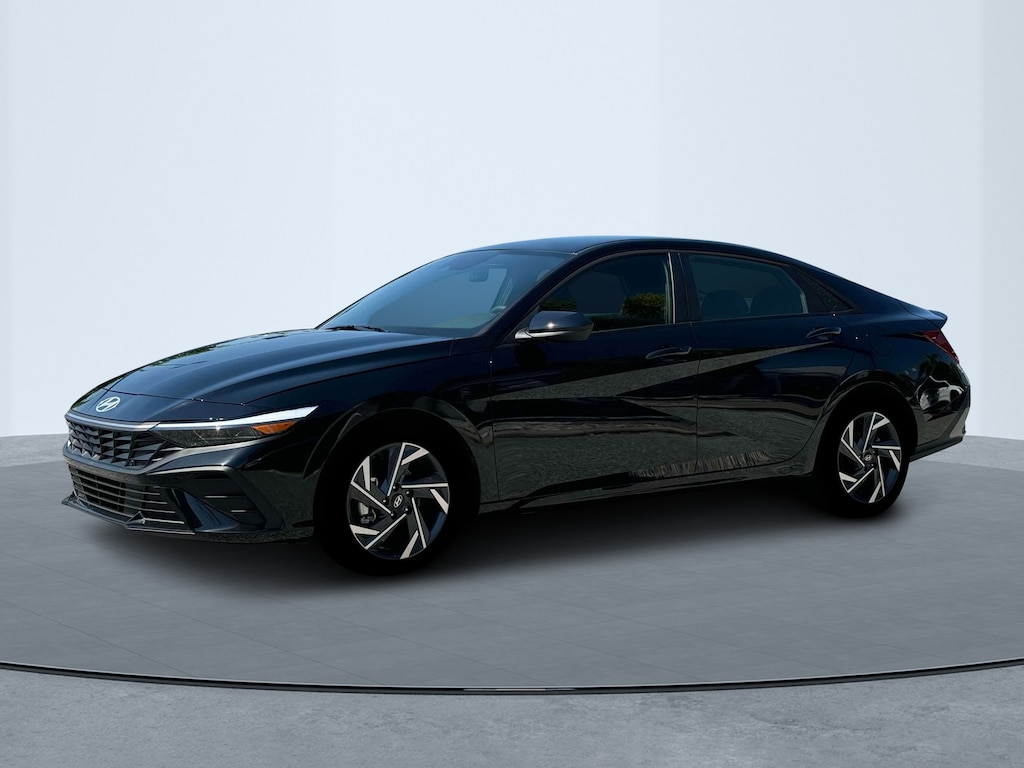 New 2025 Hyundai Elantra SEL Sport Sedan