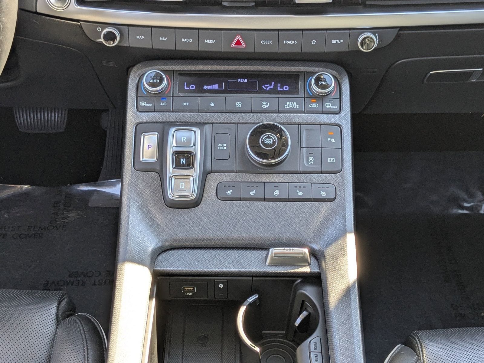 2023 Hyundai Palisade Limited - Photo 24