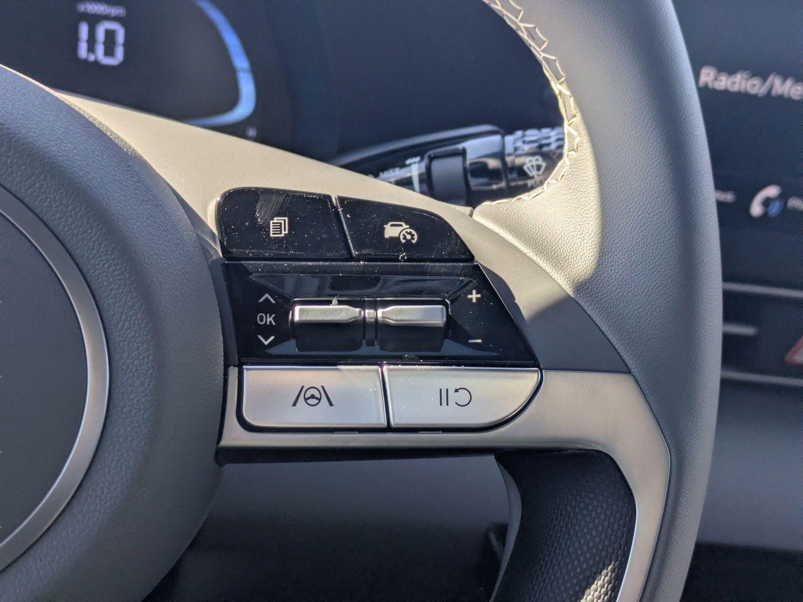 2026 Hyundai Elantra 25