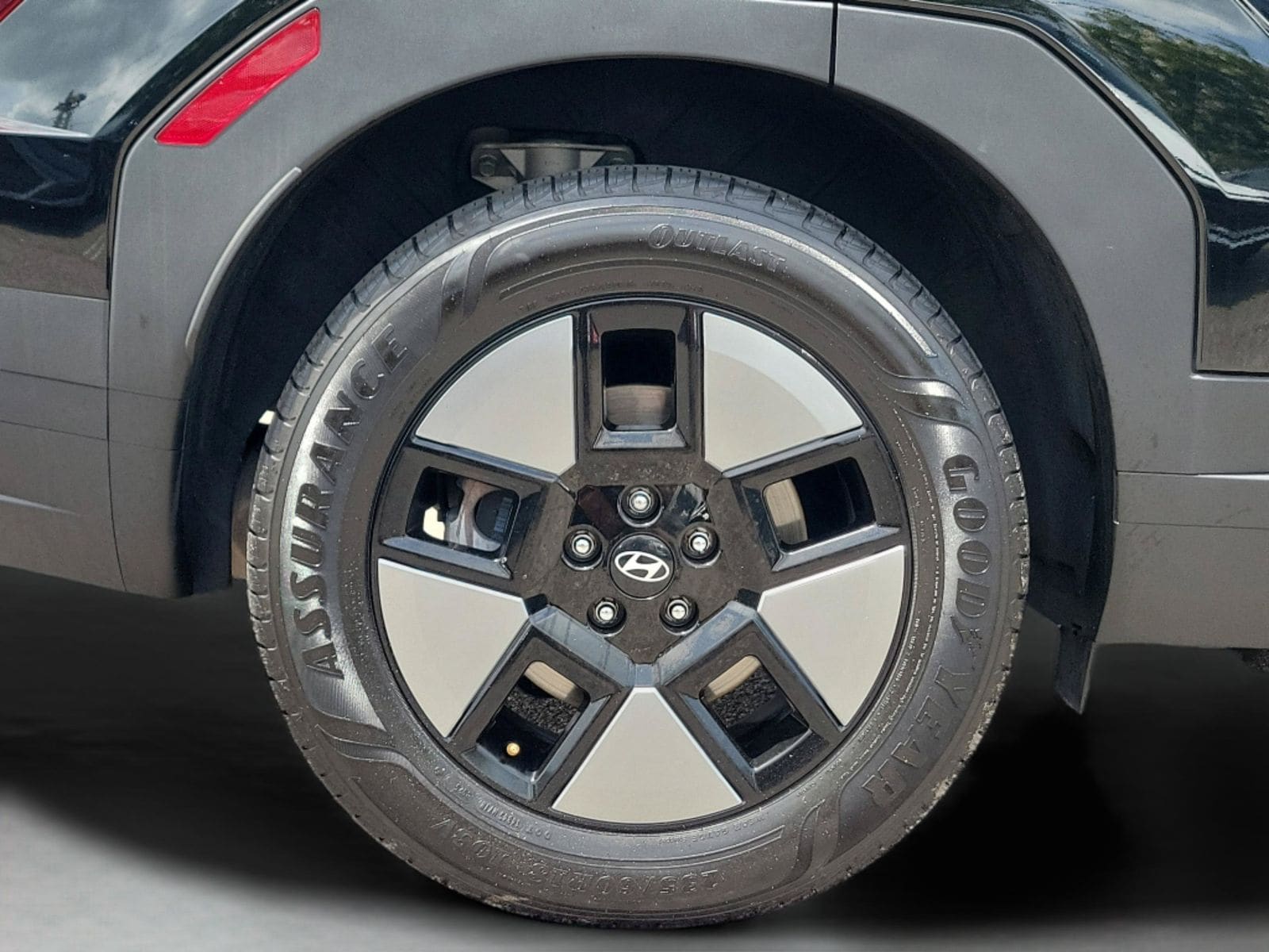 2025 Hyundai Santa Fe SEL - Photo 43