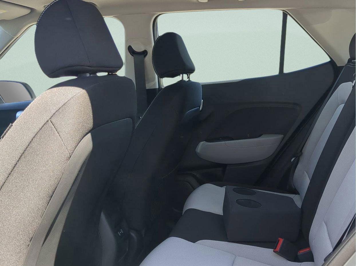 2025 Hyundai Venue SEL - Photo 16