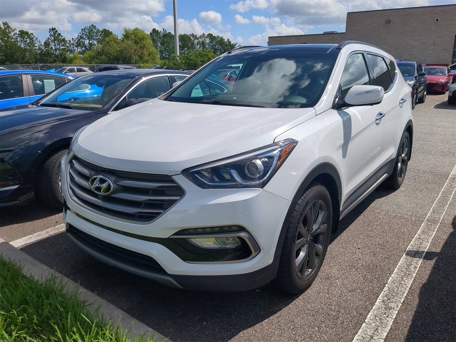 2017 Hyundai Santa Fe Sport 2.0T Ultimate photo 2