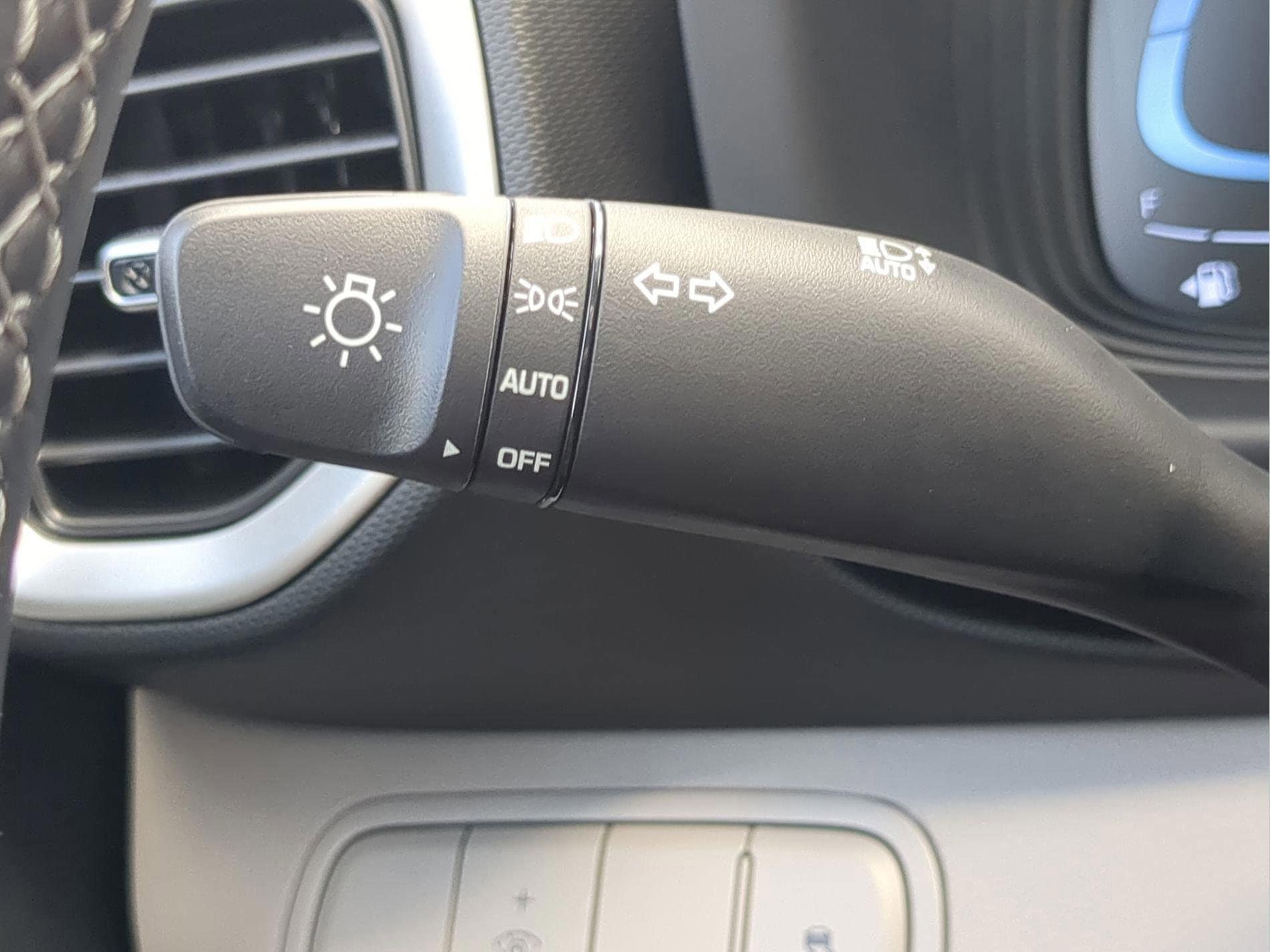 2026 Hyundai Venue SEL - Photo 32
