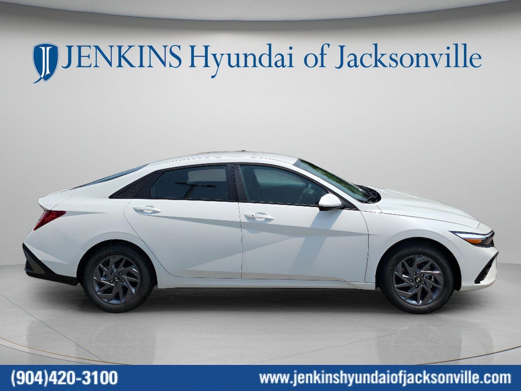 New 2026 Hyundai Elantra Hybrid Blue Sedan