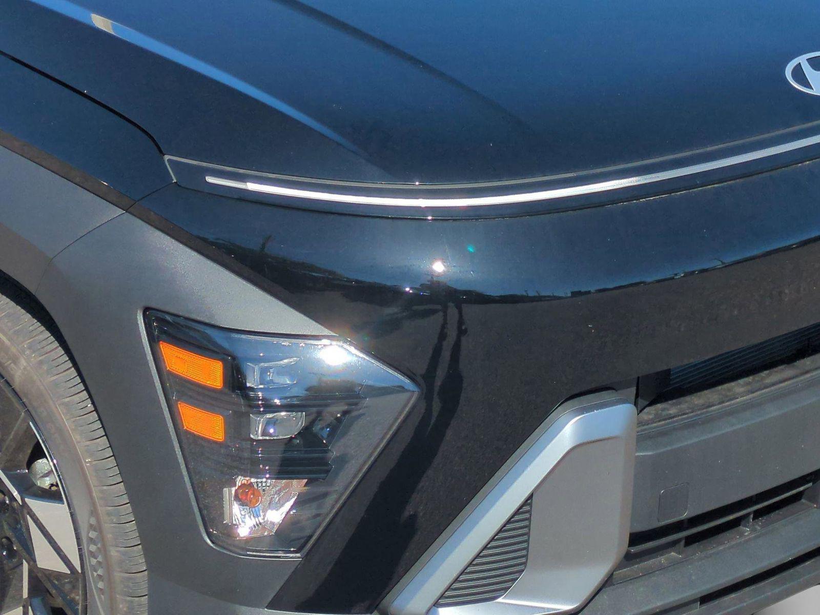2025 Hyundai Kona SEL - Photo 36