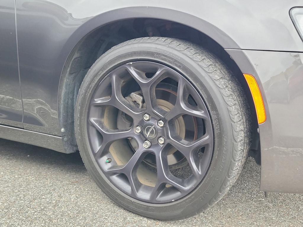 Used 2019 Chrysler 300 Touring Sedan