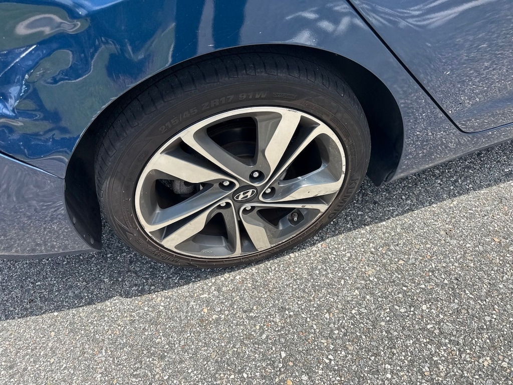 Used 2015 Hyundai Elantra Limited Sedan