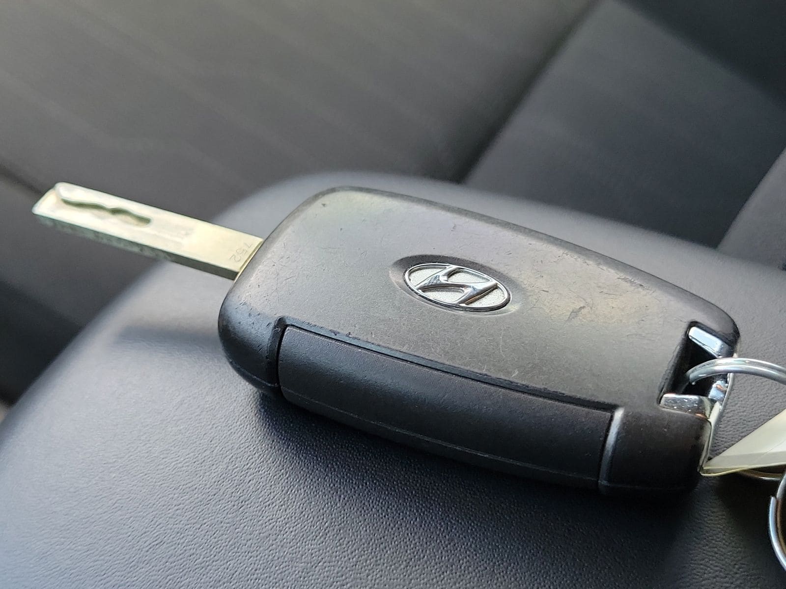 2025 Hyundai Venue SE - Photo 40