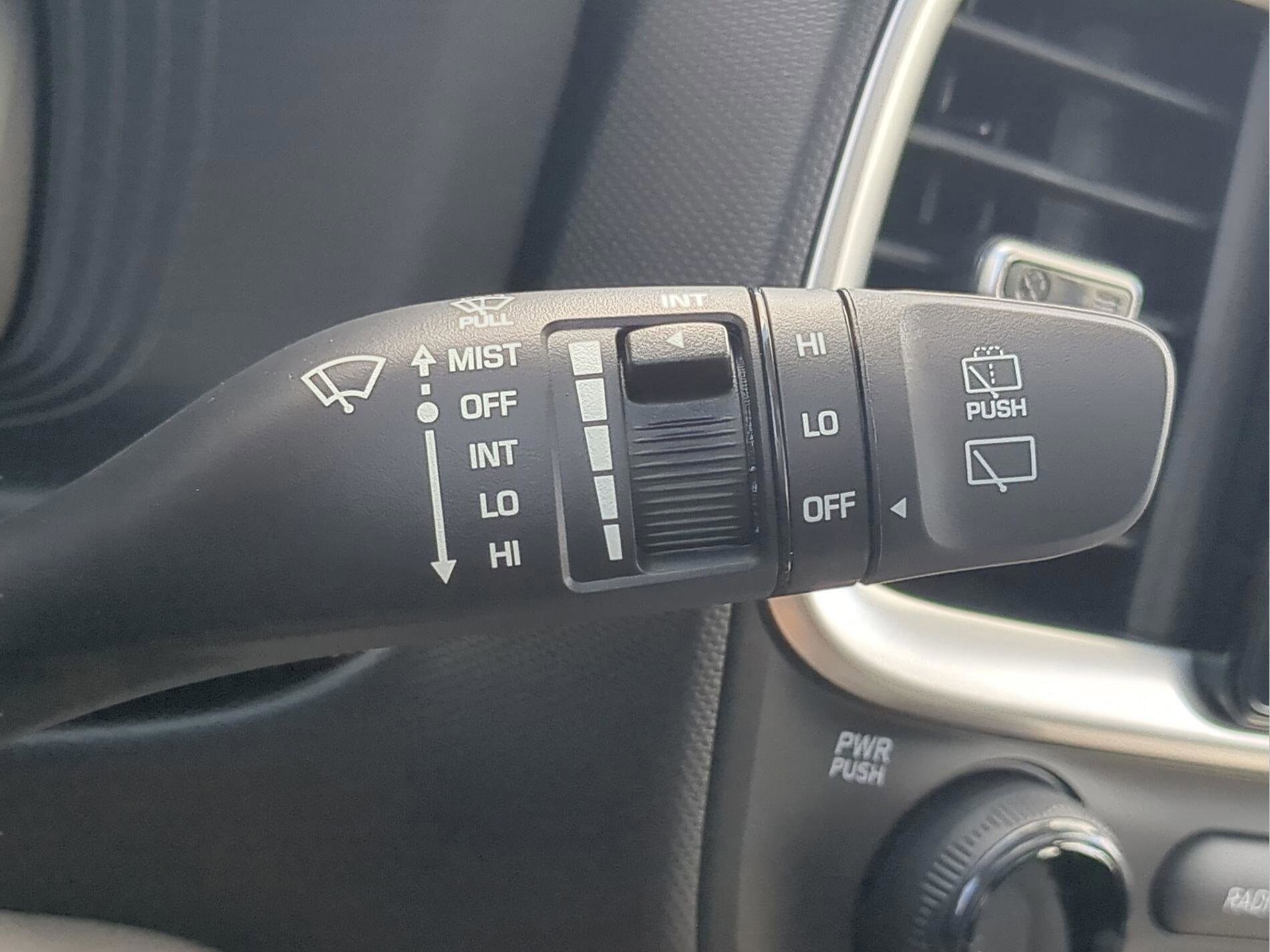 2026 Hyundai Venue SEL - Photo 33
