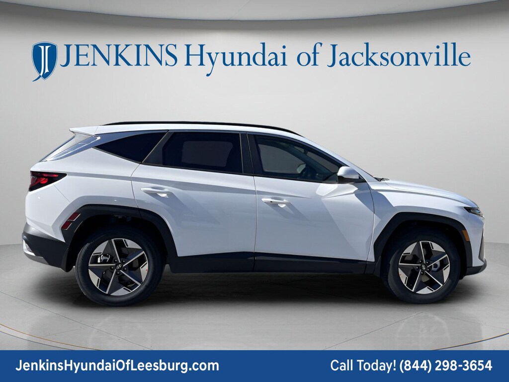New 2026 Hyundai Tucson SEL FWD SUV