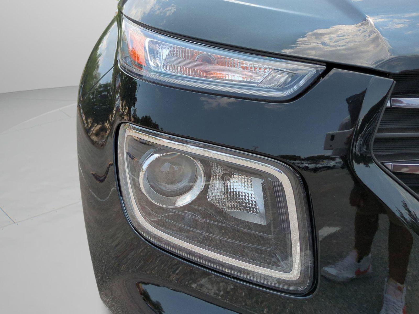 2025 Hyundai Venue SEL - Photo 36