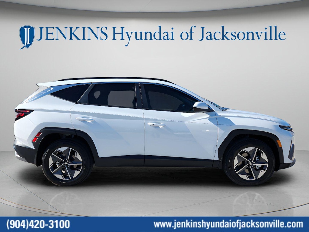 New 2026 Hyundai Tucson SEL FWD SUV