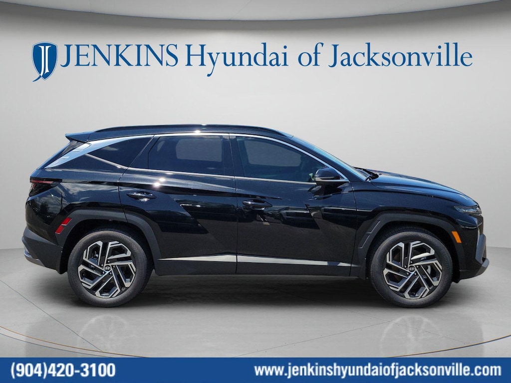 New 2026 Hyundai Tucson Limited FWD SUV