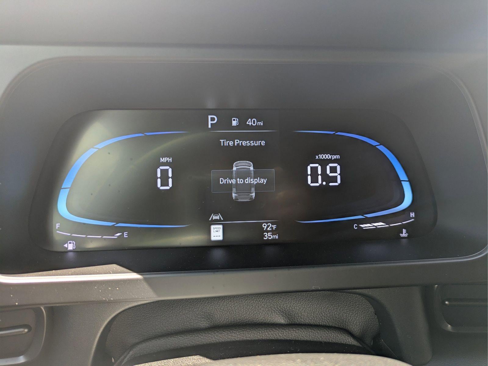 2025 Hyundai Elantra SEL - Photo 35