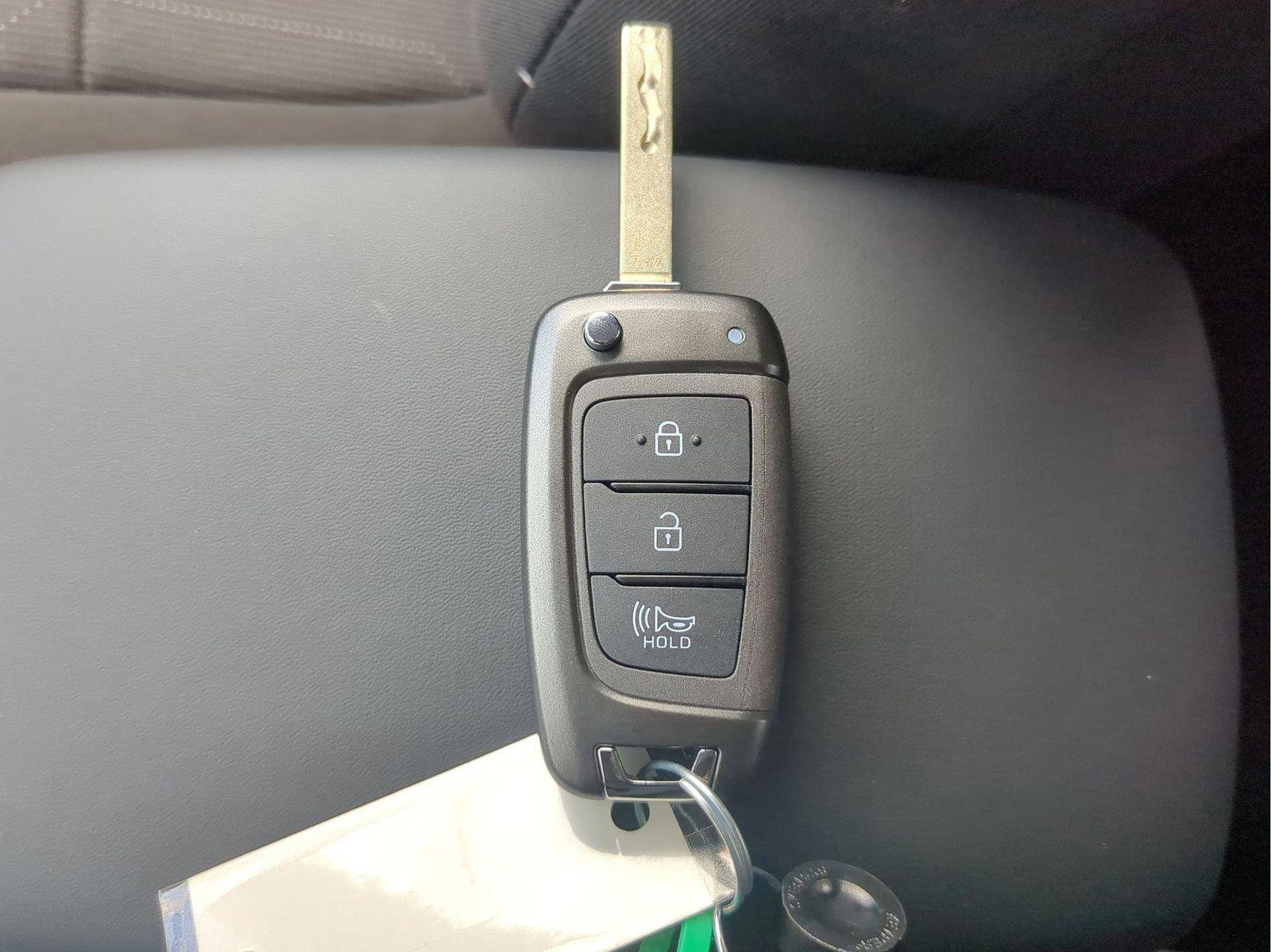 2026 Hyundai Venue SE - Photo 36