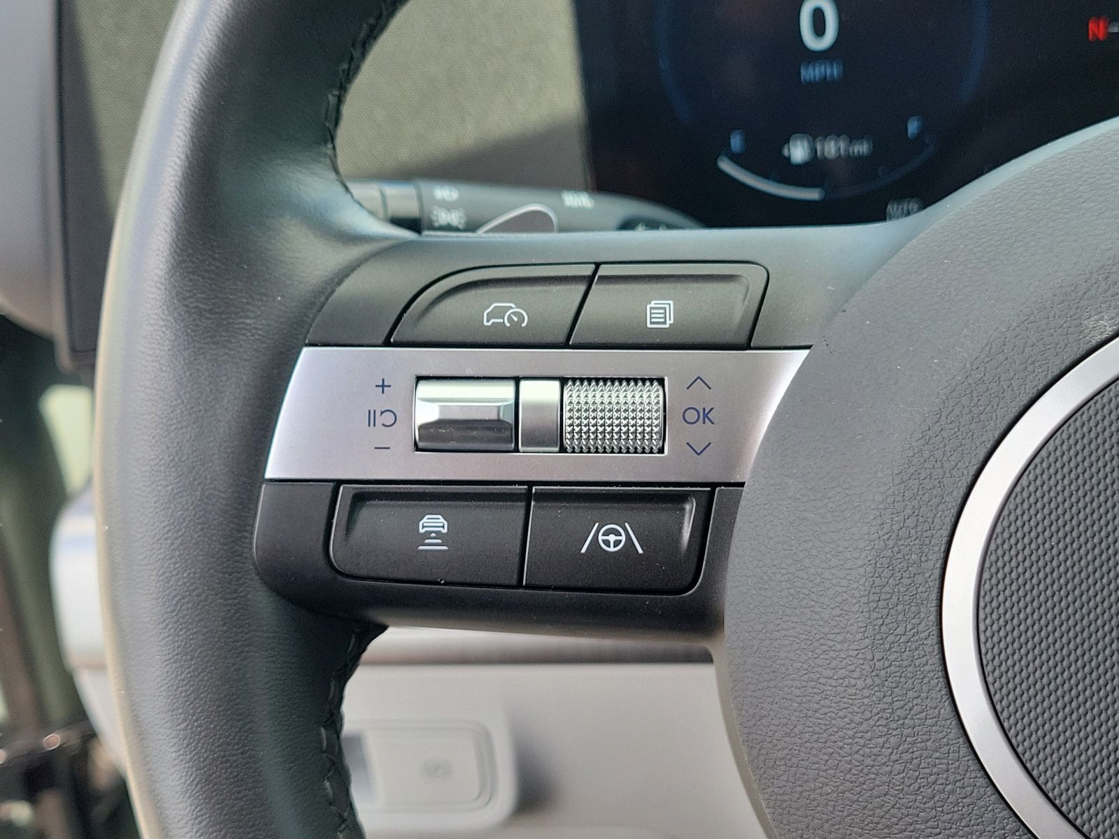 2024 Hyundai Kona Limited - Photo 32