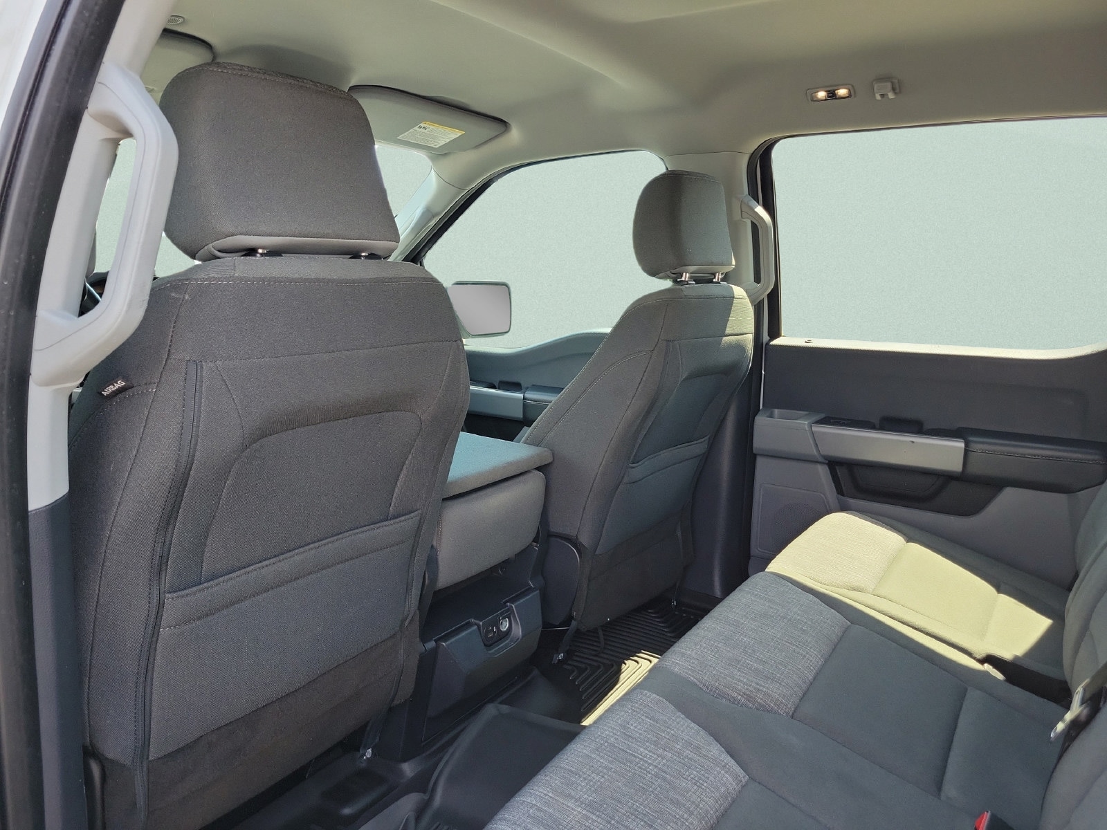 2023 Ford F-150 XLT - Photo 17