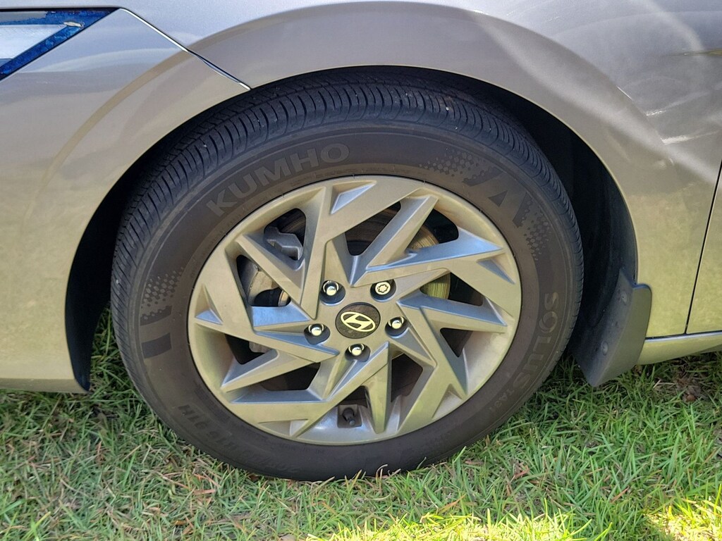 Certified 2024 Hyundai Elantra SEL Sedan