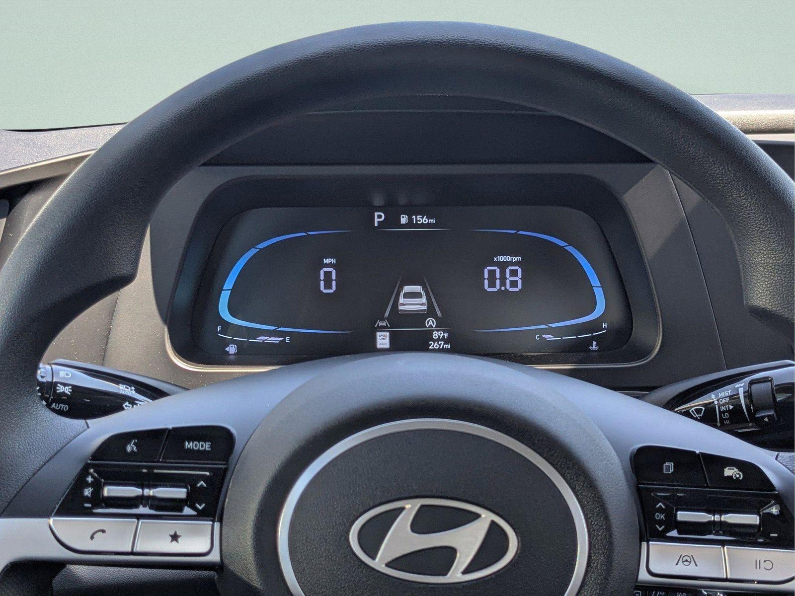 2025 Hyundai Elantra SE - Photo 31