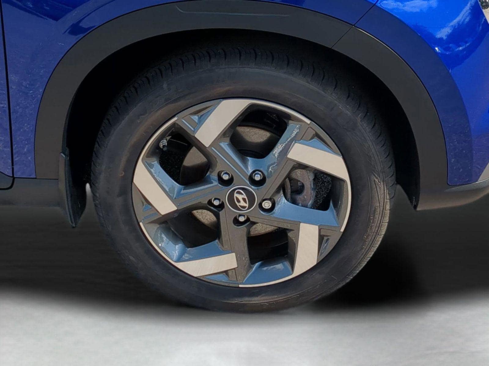 2025 Hyundai Venue SEL - Photo 38