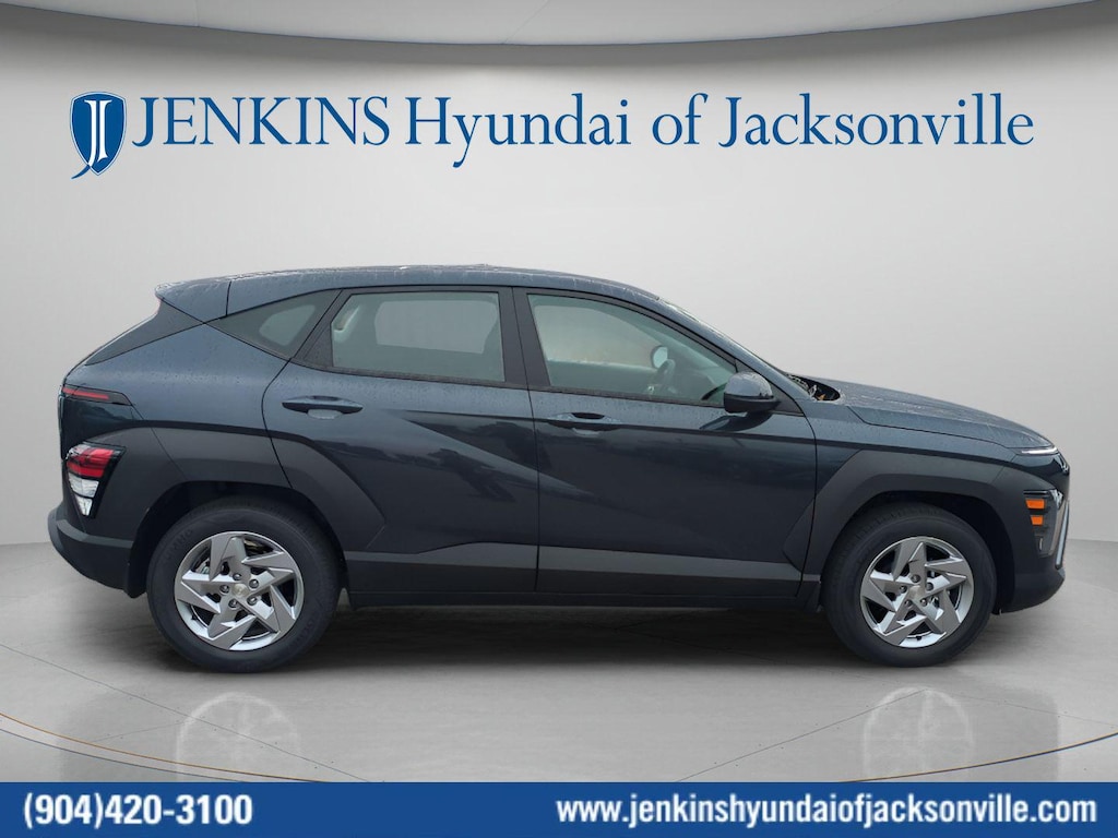 New 2026 Hyundai Kona SE FWD SUV