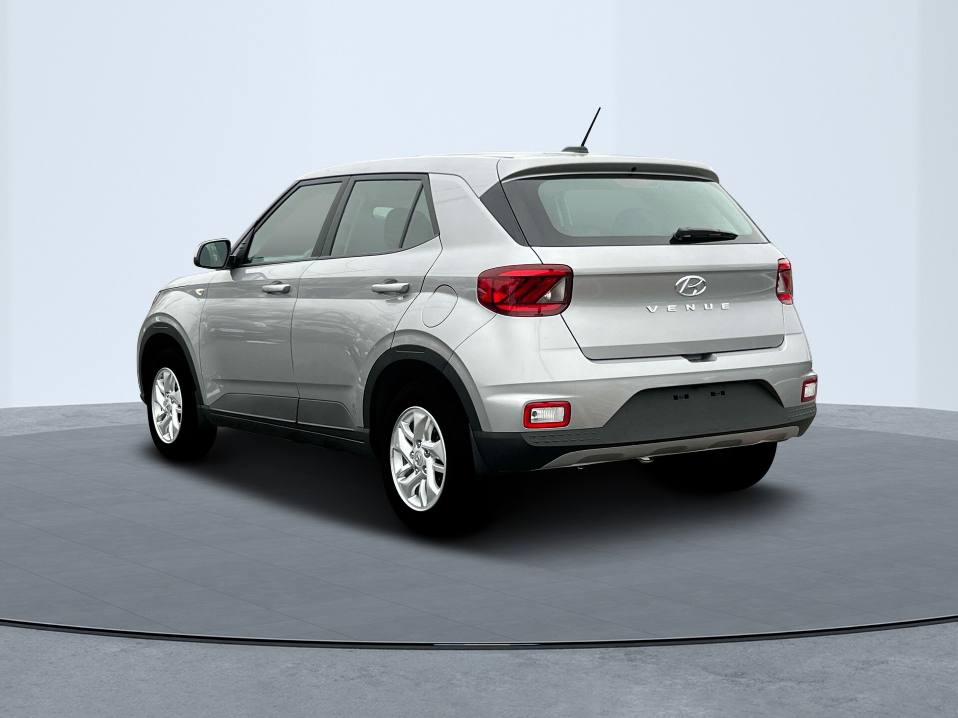 2025 Hyundai Venue SE photo 4