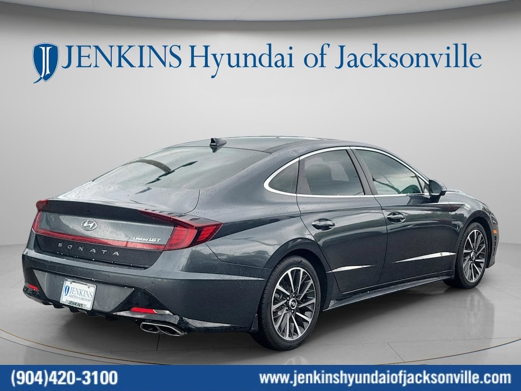 Certified 2022 Hyundai Sonata Limited Sedan