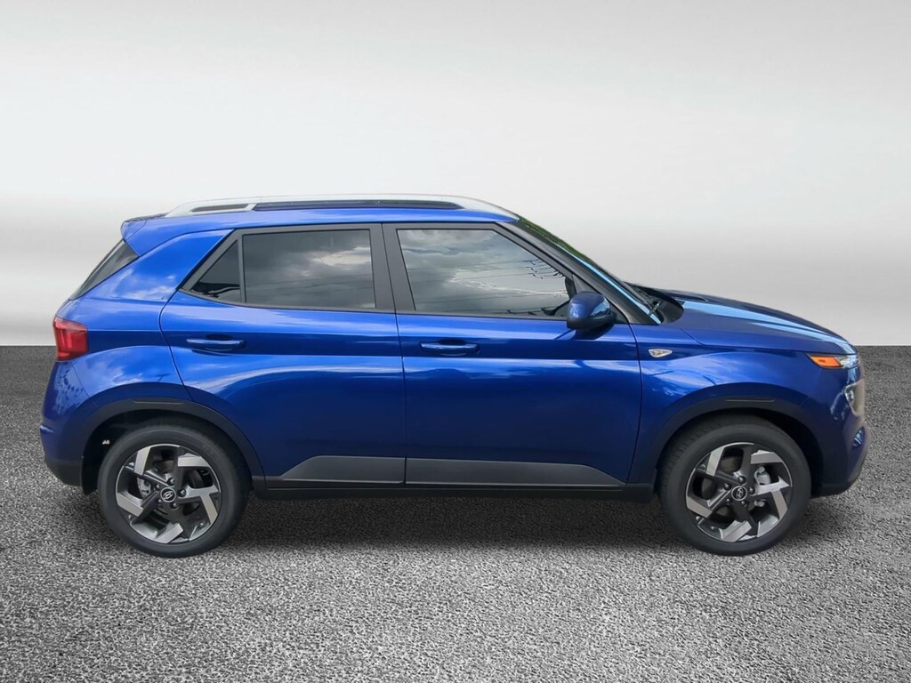 New 2026 Hyundai Venue SEL SUV