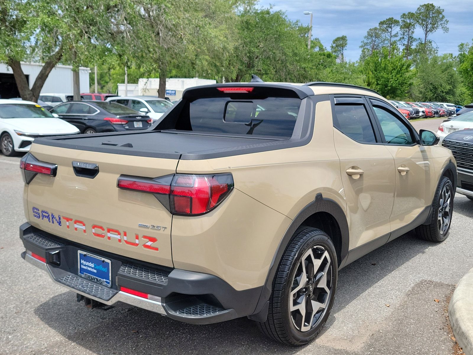 2023 Hyundai Santa Cruz Limited - Photo 8