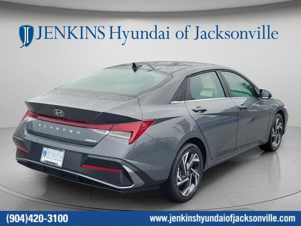 New 2026 Hyundai Elantra Limited Sedan
