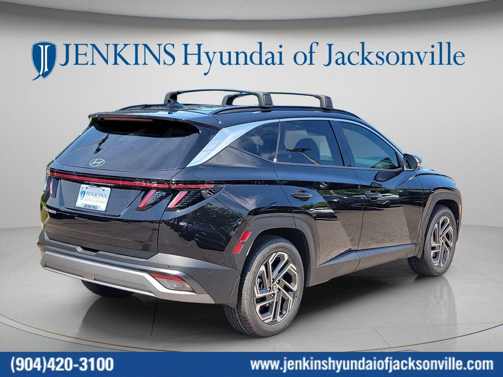 New 2026 Hyundai Tucson Limited FWD SUV