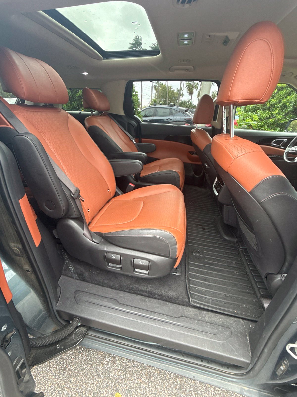 2023 Kia Carnival SX Prestige - Photo 12