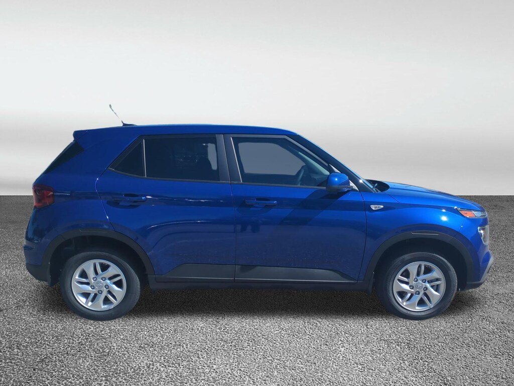 New 2026 Hyundai Venue SE SUV
