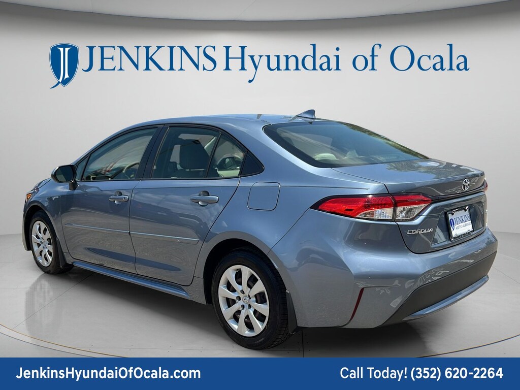 Used 2020 Toyota Corolla LE Sedan