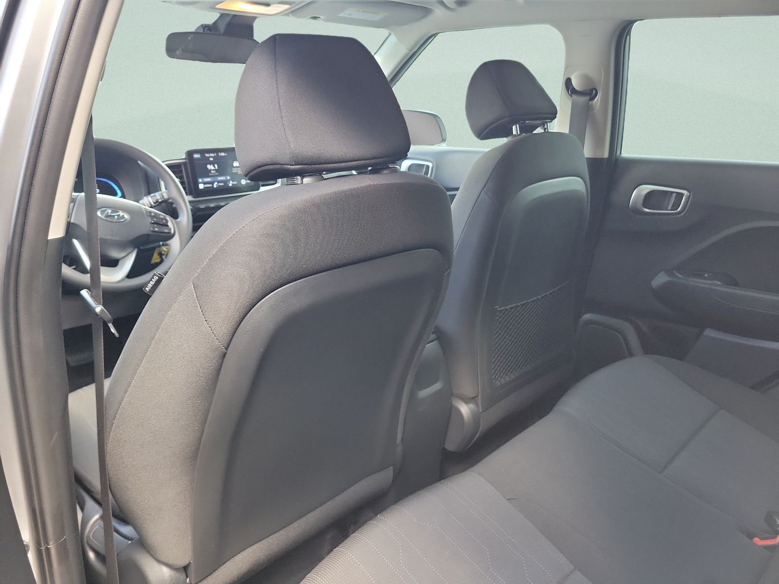 2025 Hyundai Venue SE - Photo 20