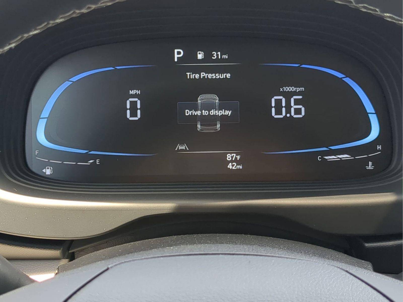 2025 Hyundai Venue SEL - Photo 33