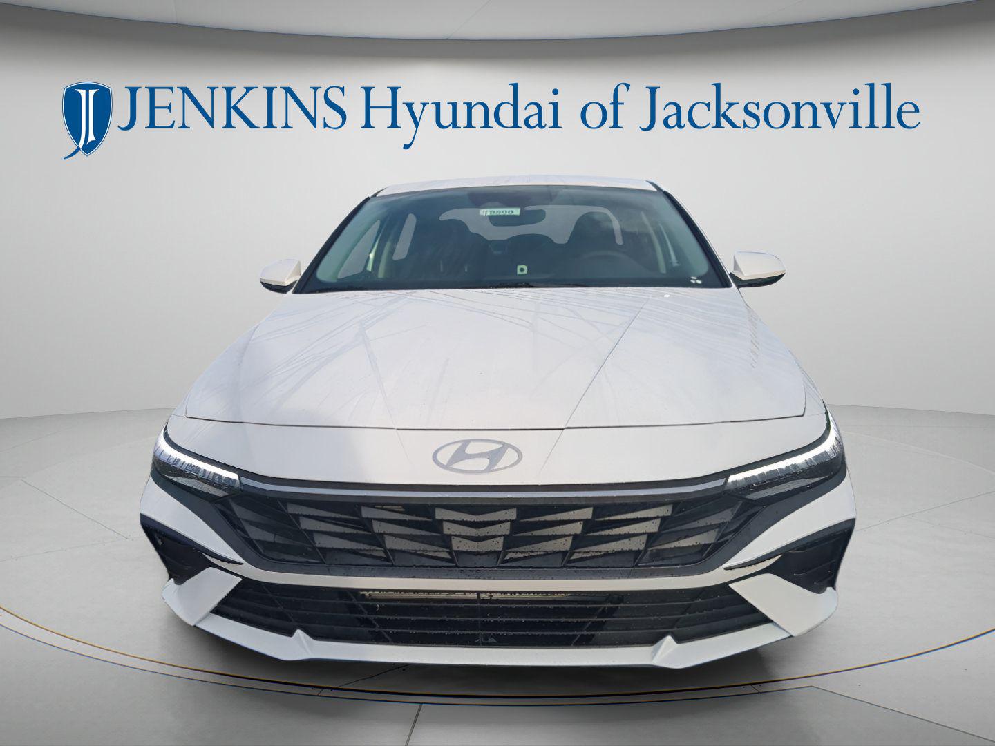 2025 Hyundai Elantra SE - Photo 14