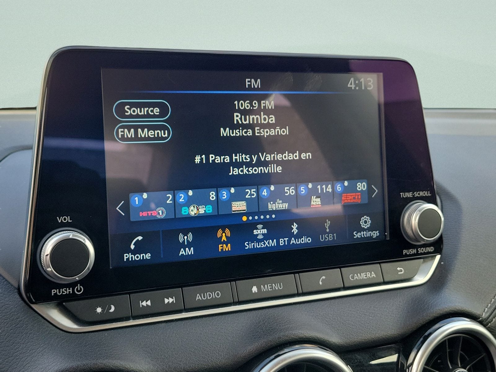 2024 Nissan Sentra SV - Photo 32