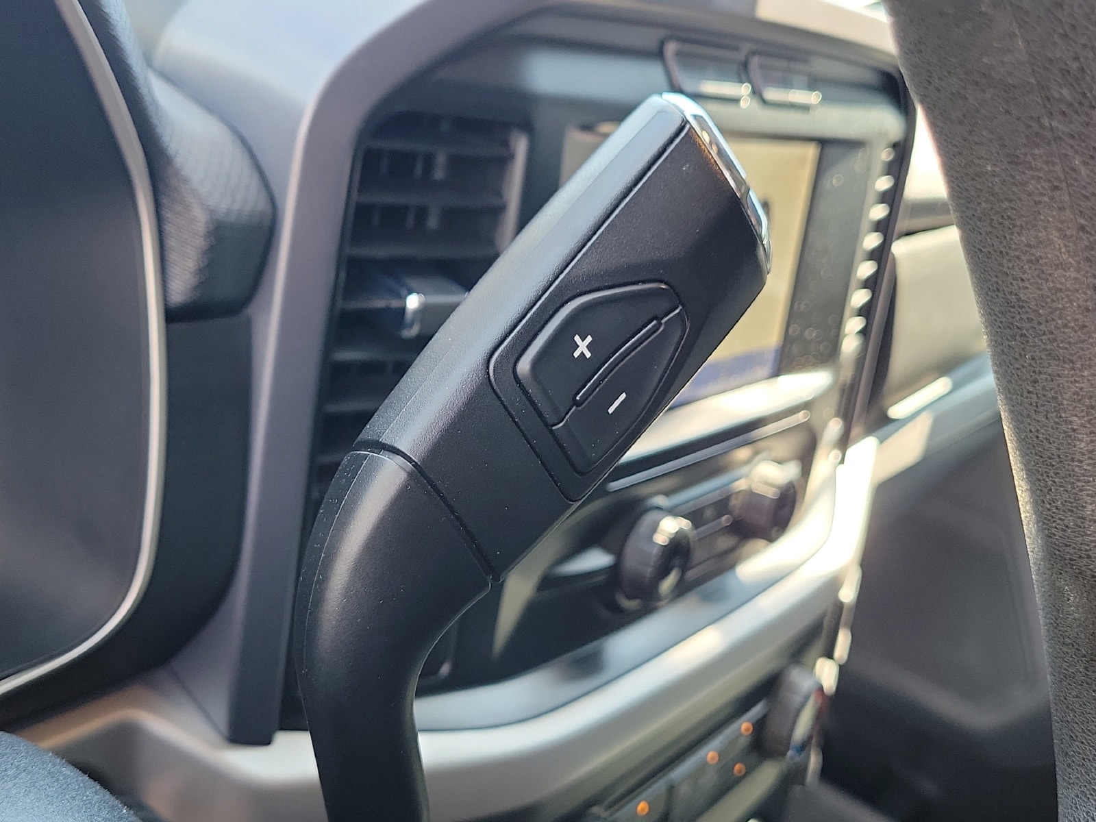 2023 Ford F-150 XLT - Photo 33