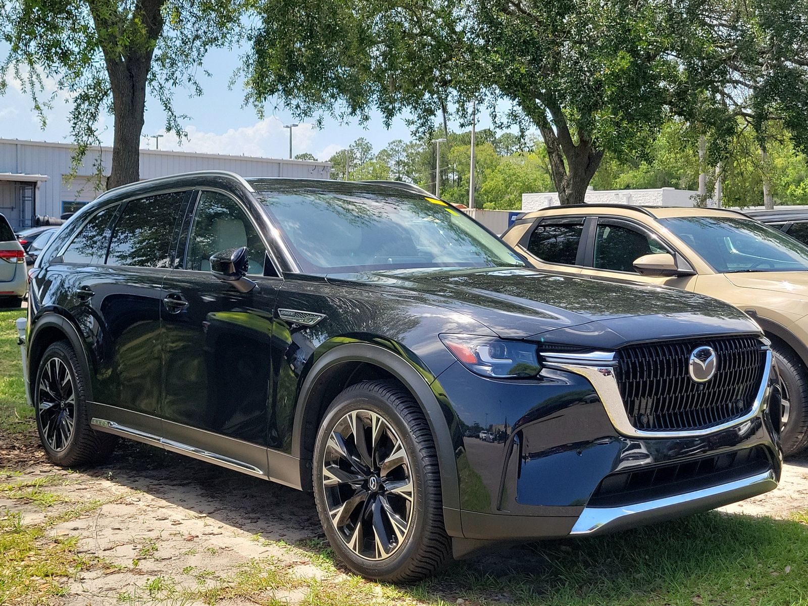2024 Mazda CX-90 PHEV Premium Plus Package's photo