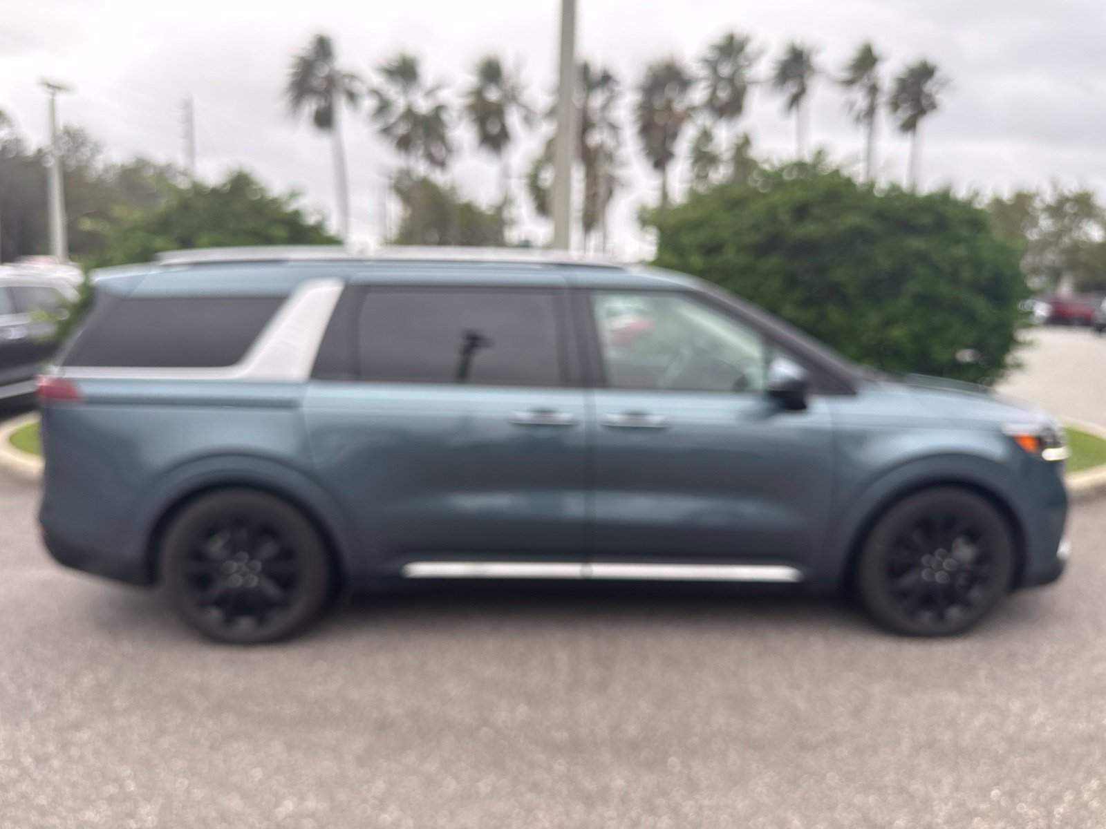 2023 Kia Carnival SX Prestige - Photo 21