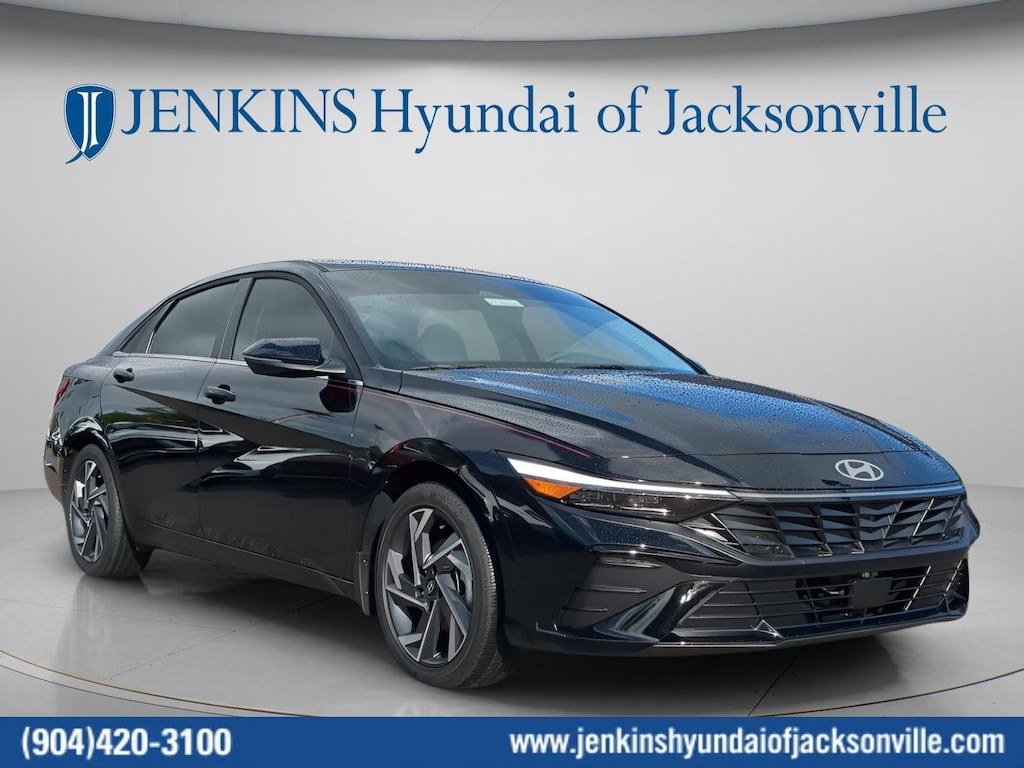 New 2025 Hyundai Elantra Hybrid Limited Sedan